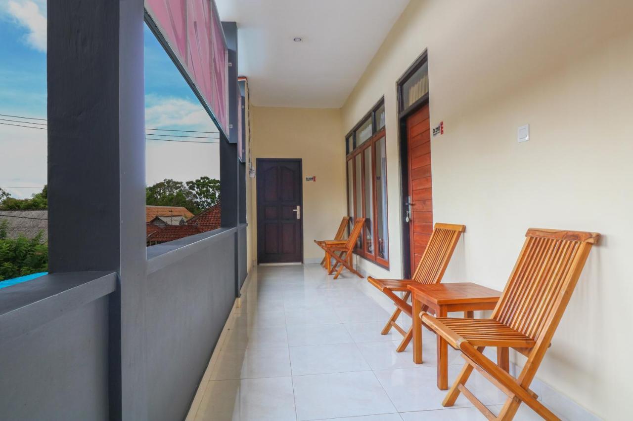 Oyo 2367 Kenanga Homestay Denpasar  Ngoại thất bức ảnh